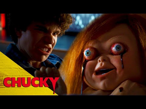 Videó: Nica belehal Chuckyba?