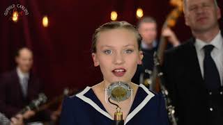 Video voorbeeld van "On the sunny side of the street - Gunhild Carling Live - feat Idun"