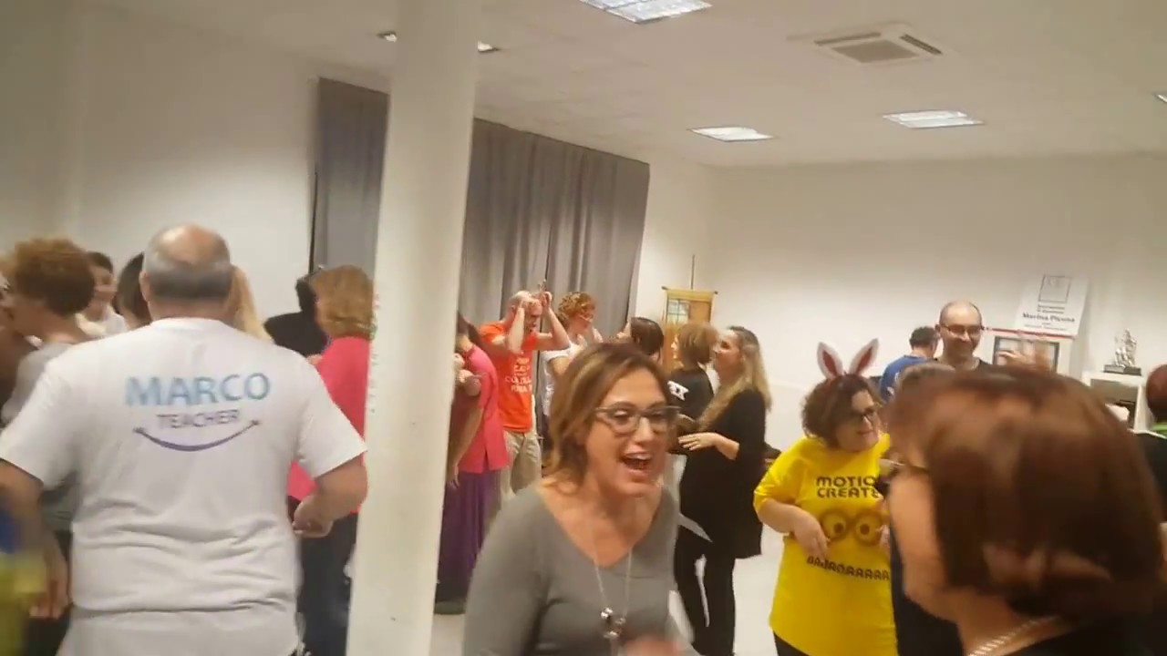 Ameba - Gioco di gruppo guidato da Marco Cetoretta al Laughter Day