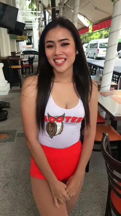 Thailand Hooters Phuket finally reopen i just passed by and met Suzy (29th Nov) full ver Post soon