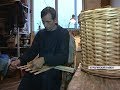 Мастер из деревни Петропавловка возрождает исконно русское ремесло — плетение из лозы