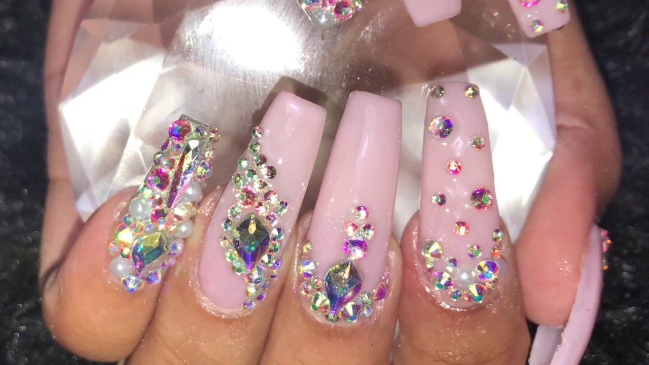 Rhinestone Nail Design Ideas That Will Bling Out Your Hands