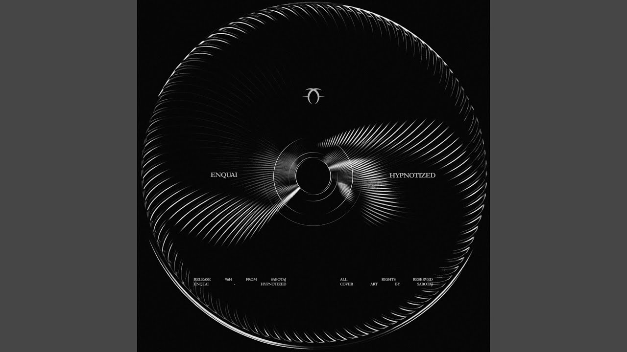 Hypnotized auf YouTube ansehen Hypnotized auf YouTube ansehen
