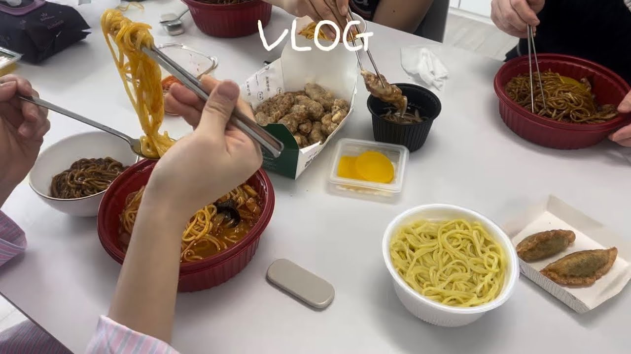 (Vlog) 직장인 임산부의 먹고 또 먹는 먹덧 브이로그 | 고구마샐러드, 참치김치찌개, 감자전, 우삼겹제육볶음