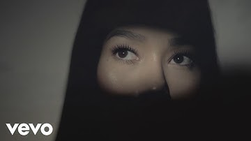 Farina - A Fuego (Official Video)