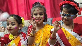 Fule Fule Dhole Dhole L Dance Cover L Shaksara, Ditiksha, Advika L Holi Dance L Resimi