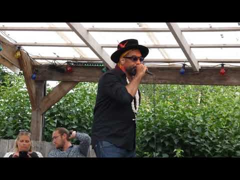 Papa Dee -
