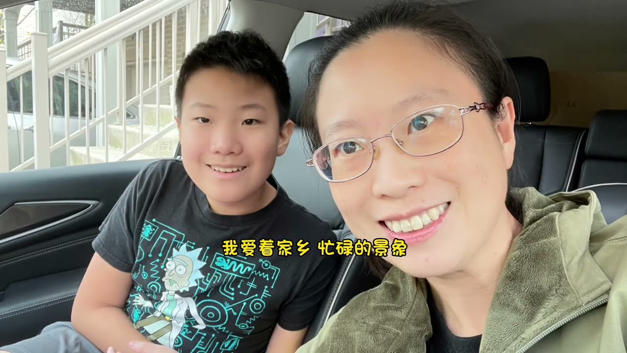 每个从济宁长大的孩子，都有小吃情结，或钟情于麻辣串 、夹饼、糊粥、菜盒子、凉皮、臭豆腐  当你离开多年，再吃到那种味道的时候，味蕾的刺激直击灵魂