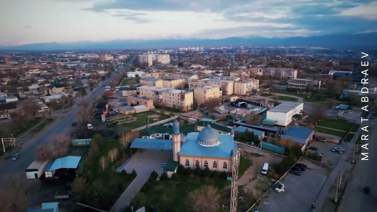 Пешком и на машине по городу и центральной улице Токмак (Токмок) -Кыргызстан