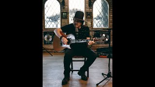 Zucchero - Follow You Follow Me (Live Acoustic) chords