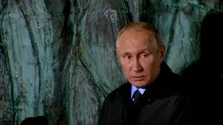 Путин: Репрессии невозможно ничем оправдать