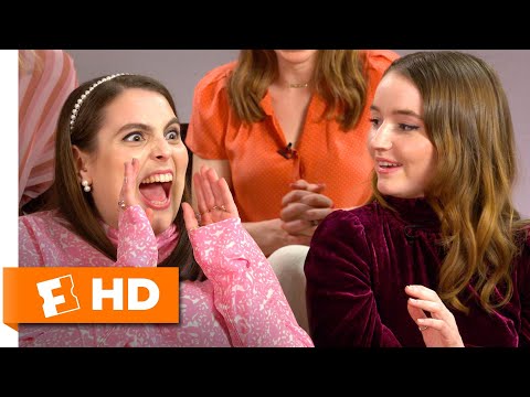 Kaitlyn Dever & Beanie Feldstein on Living Together While Shooting 'Booksmart' | SXSW Interview