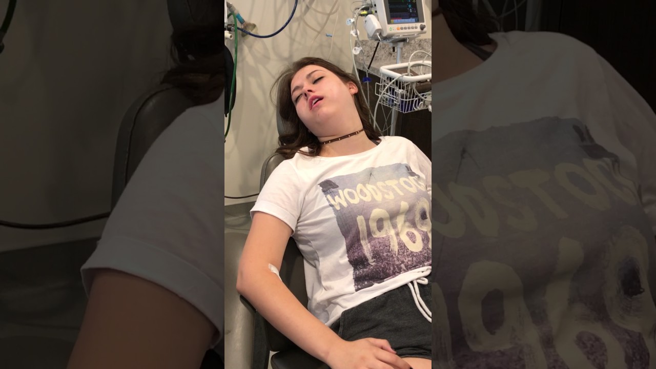 Wisdom teeth taken out - YouTube