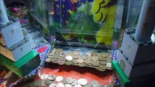 Coin Operated Pusher Amusement Arcade Machine