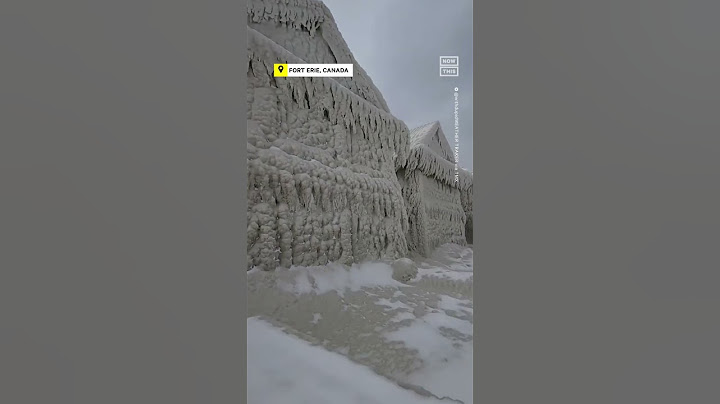 Ontario Houses Completely Encased in Ice From Harsh Winter Weather