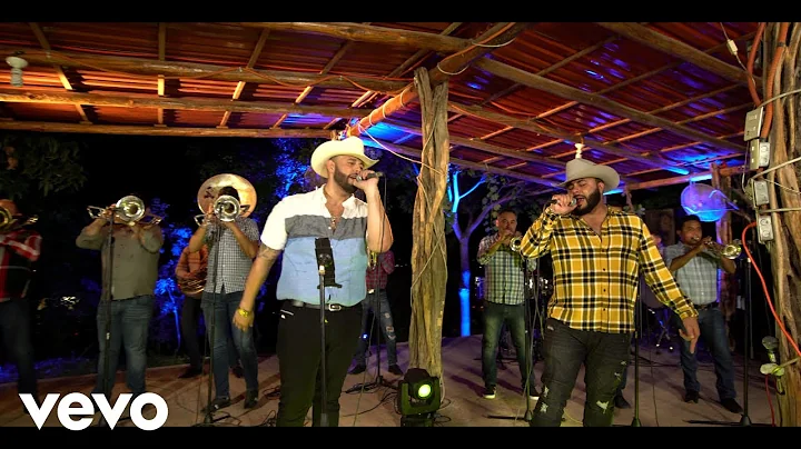 Adrian Chaparro, Jess Chaparro - Creo En M (En Viv...