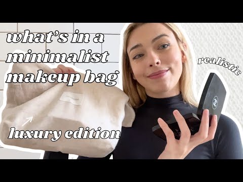 WHAT'S IN A LUXURY MINIMALIST MAKEUP BAG [shesfrench]