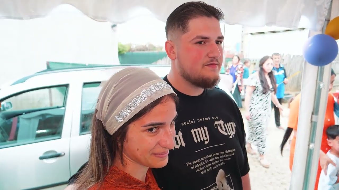 SORA ROMINA DIN LUDESTI - SUNT BUCUROS SI FERICIT