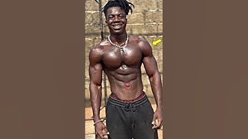 BRO SLEEPER BUILD 🥶 AFRICAN BODYBUILDER #sleeperbuild #motivational #shortsviral