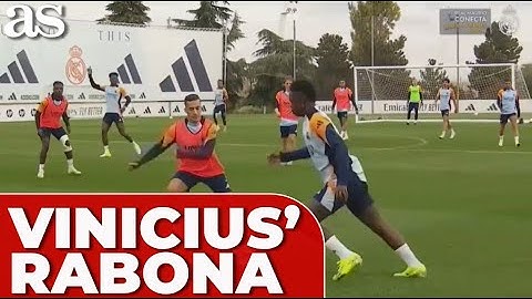 VINICIUS'S stunning RABONA sets up near-scissor kick goal by ENDRICK