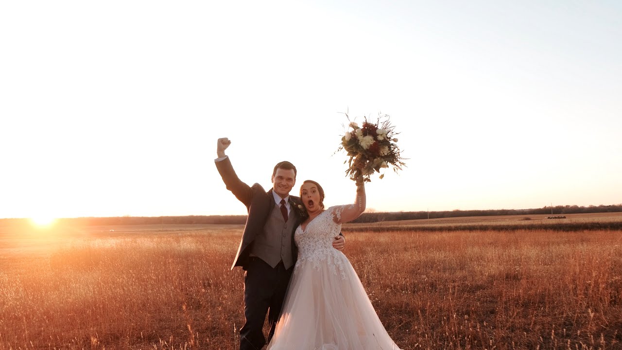 Dale & Katlyn's Joyful Wichita Wedding at The Barn at Grace Hill