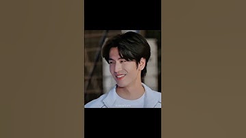 The way Zhang Linghe looked at Dilraba made him melt #dilireba#cdrama#迪丽热巴#dilraba#zhanglinghe#china