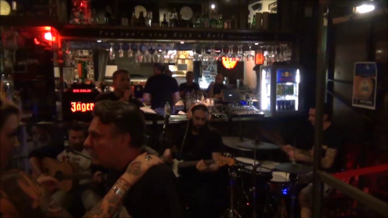 Kitchenware & Candybars STP tribute acoustic YouTube