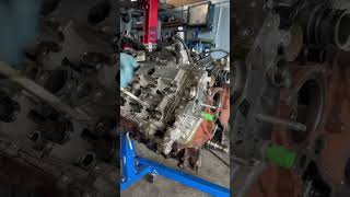 Zerlegung des 8-Zylinder-Motors des Range Rover #KasemAutoservice #rangerover #motor