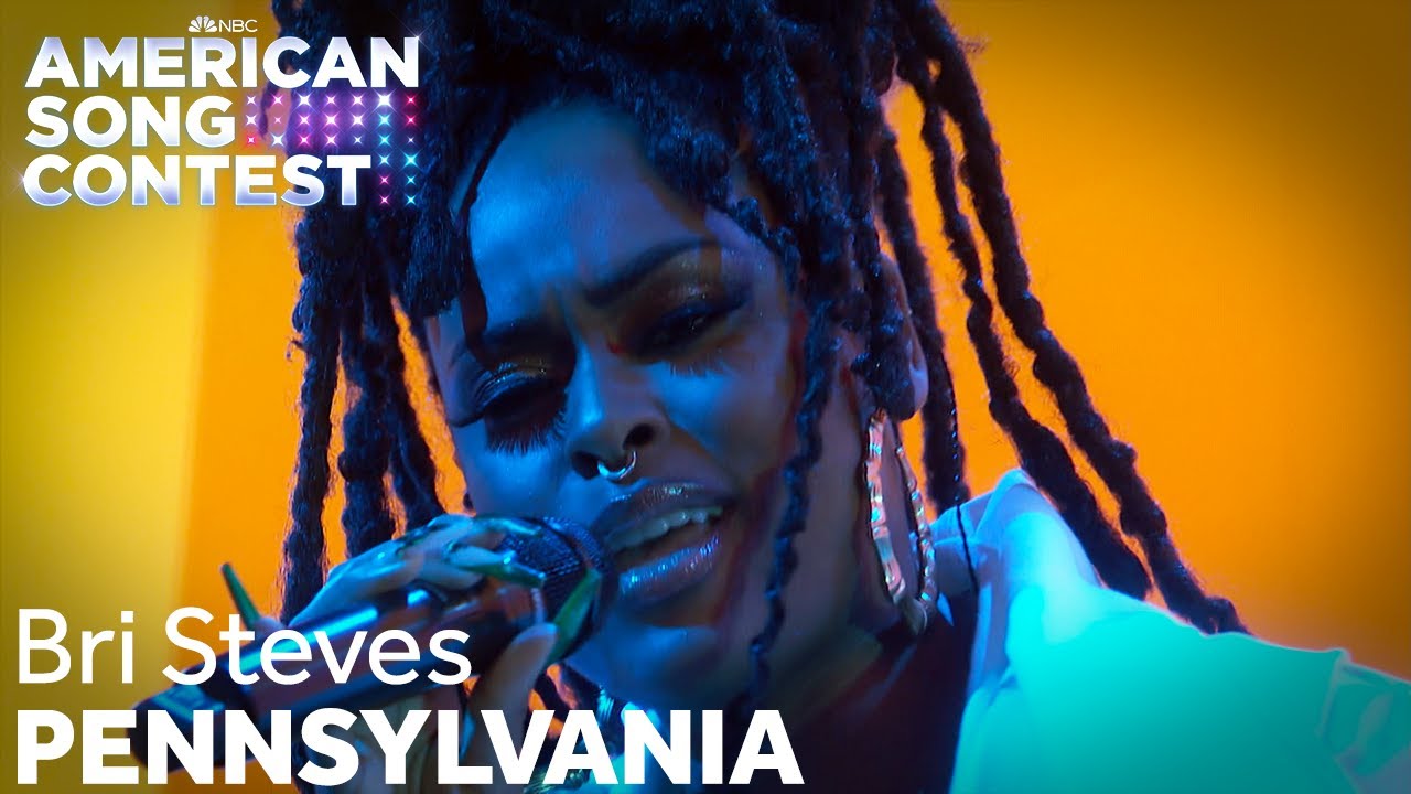 Bri Steves Performs 