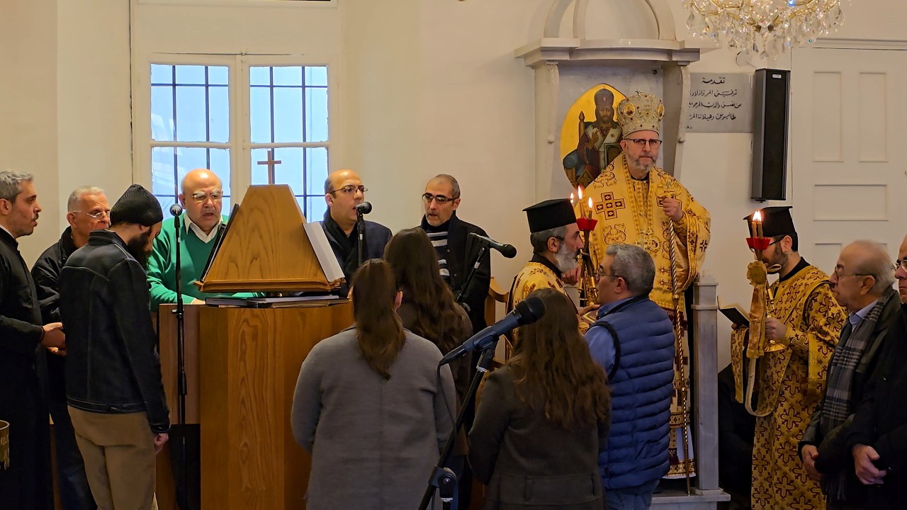 خدمة صلاة السحرية والقداس الإلهي | كنيسة القديس أنطونيوس الكبير | فرن الشباك | لبنان | 17-01-2026