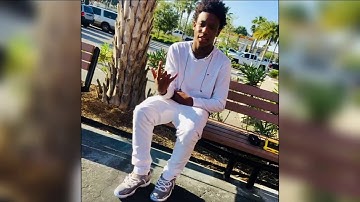 Family, classmates mourn Oakleaf High student killed in crash