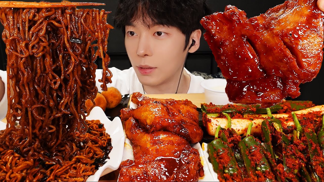 ⁣ASMR MUKBANG | 짜파구리 붐바스틱 치킨 고추김치 먹방 SPICY BLACK BEAN NOODLES & SPICY BBQ CHICKEN チキン チャジャンラーメン