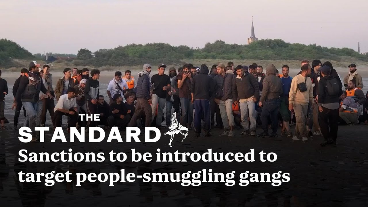 Sanctions to be introduced to target people-smuggling gangs