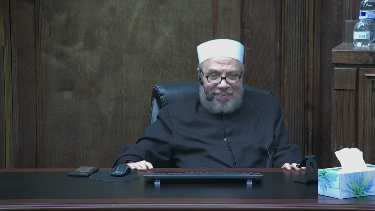 خصومة حول انحراف يسير عن القبلة في مسجد في ولسن/الخميـس(26-11-2021م)فتاوي علي الهواء مباشرة