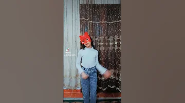 واحد جاي في ظهرك شوطه بوش رجلك 