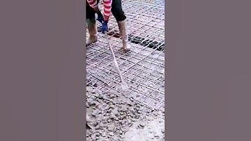 The process of rebar entering the concrete = good tools can increase efficiency