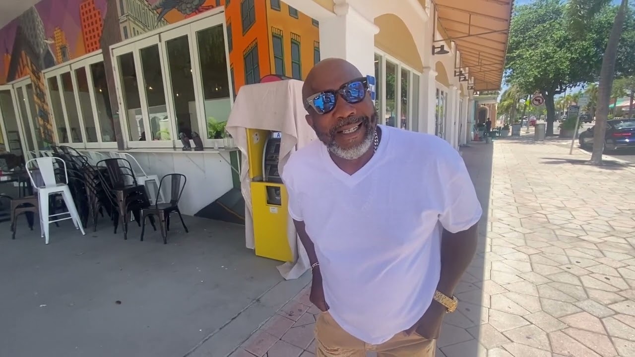 McCray's barbecue about to open downtown Lake Worth Beach restaurant
