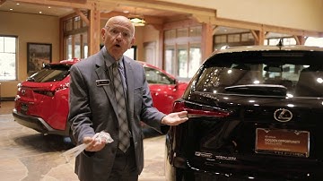 Mike Hagee Shows You How to Use the Power Rear Door with Kick Sensor