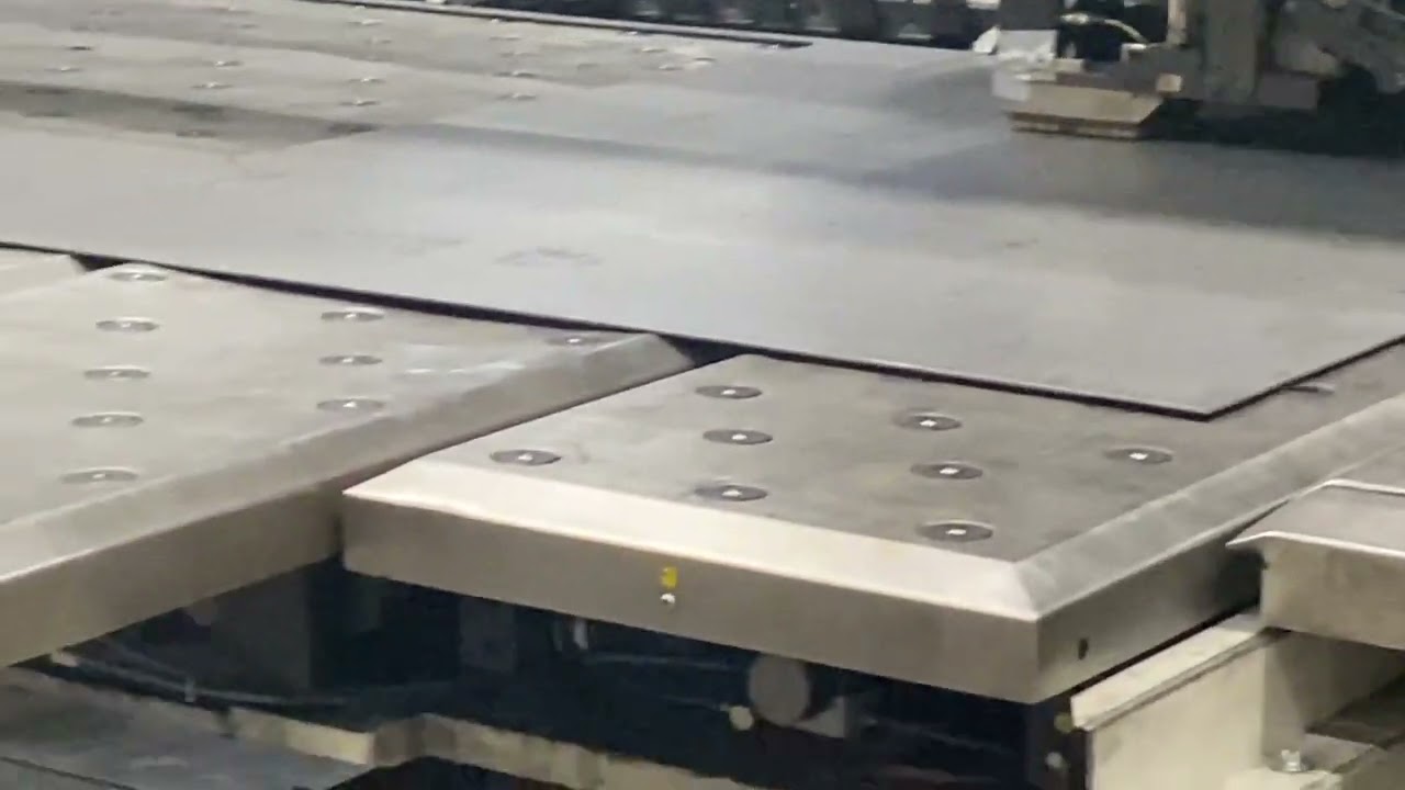 TRUMPF TRUMATIC 6000L Automatic Punching Machine