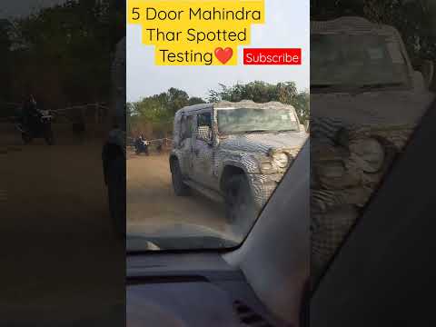5 Door Mahindra