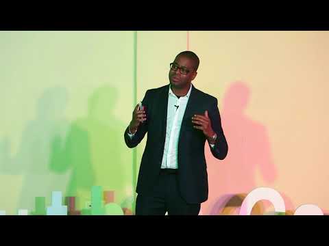 Et si on mettait l’argent au service de l’humain? | Jean Philippe GUIDIBI | TEDxYouth@Ganhito