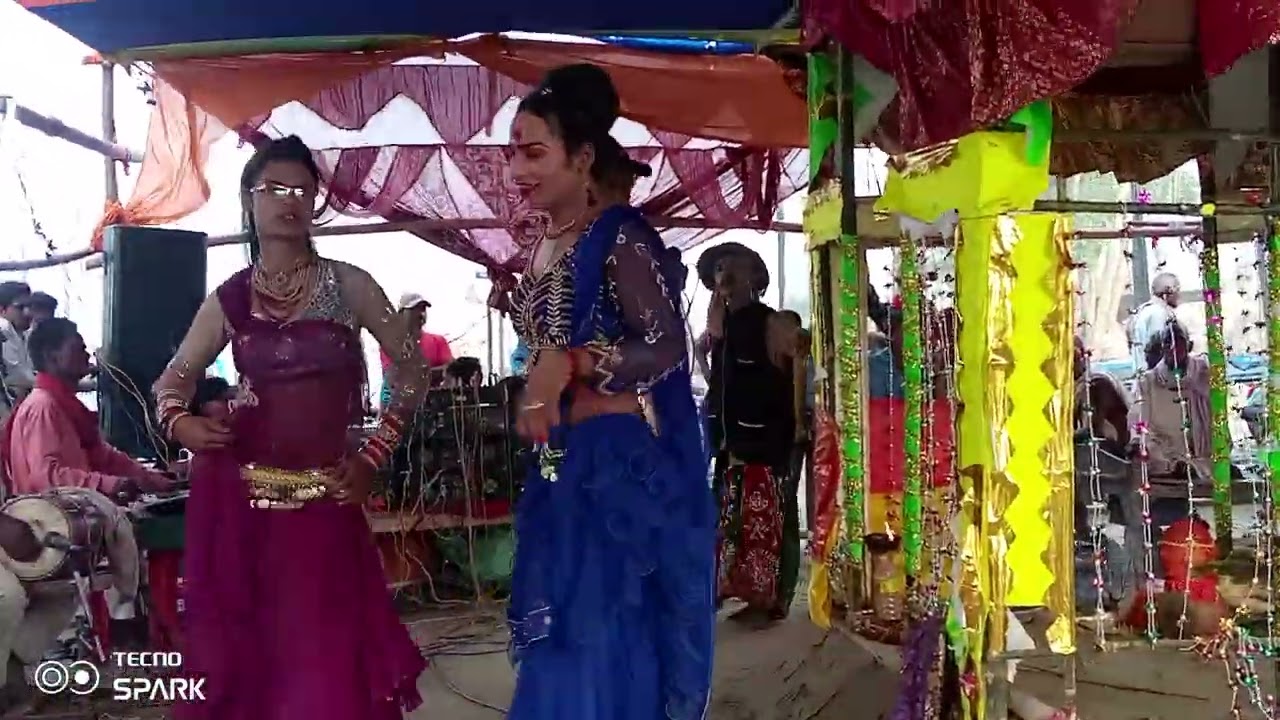 मुकेश कुमार बिहारी मंडली जी बस पुर संचालक अरुण सादा मोबाइल नंबर 9570773762(1)