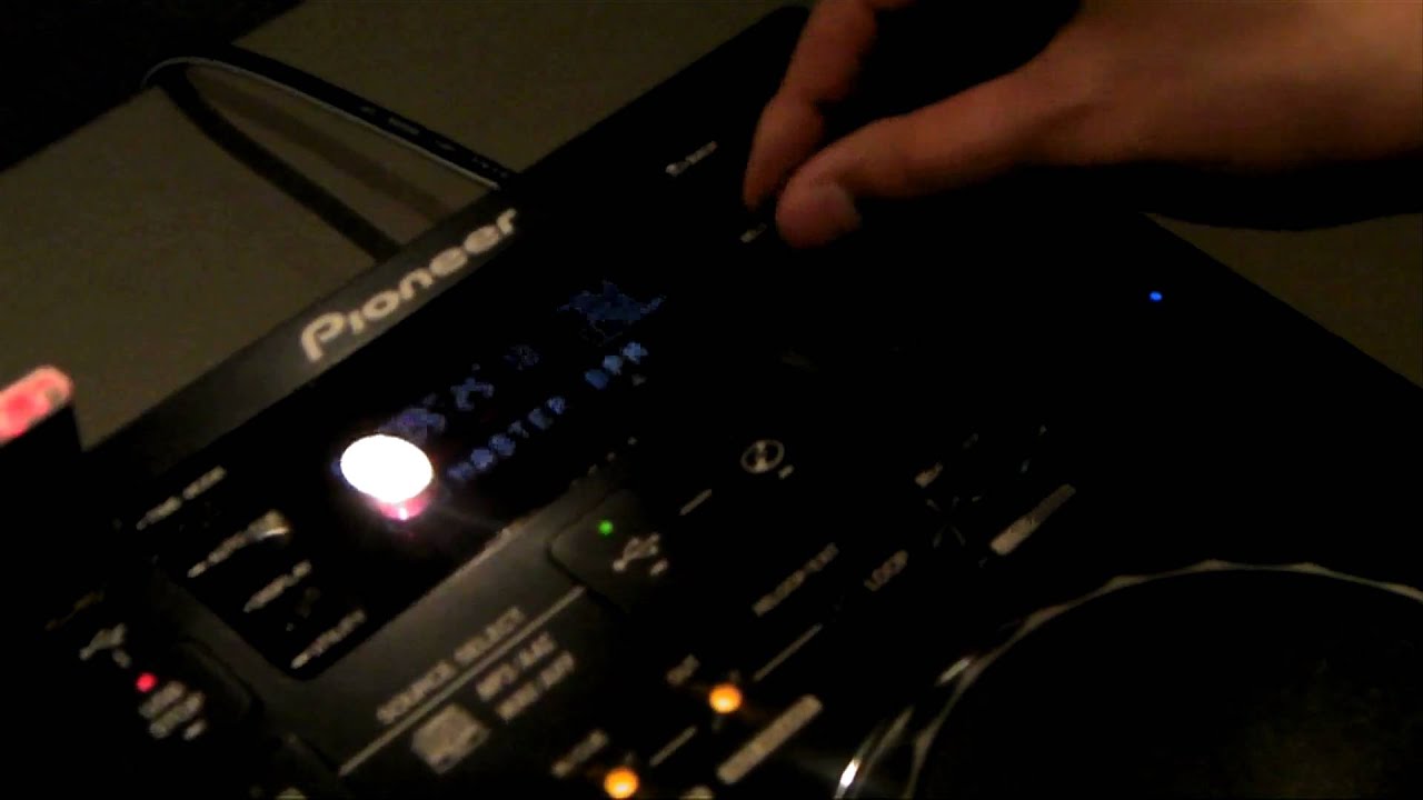 パイオニア CDJ-350 AUTO BPM LOCK demo - YouTube