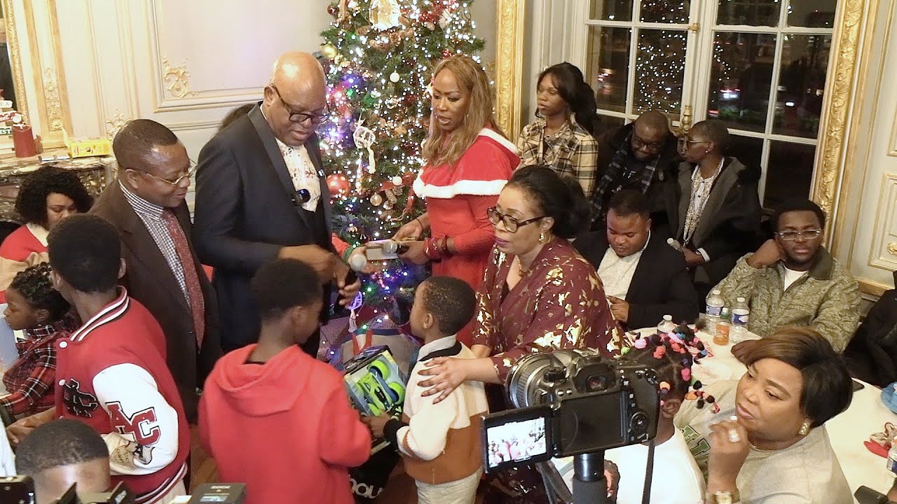 Prof. Emile NGOY KASONGO : NOEL DES PETITS AMBASSADEURS | Frenzi NZINGA | b-one tv