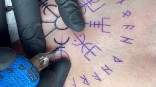 Vegvisir tattoo | Real time