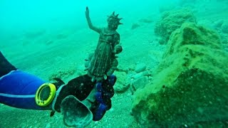 Divers Discover Ancient Treasure Trove In Shipwreck