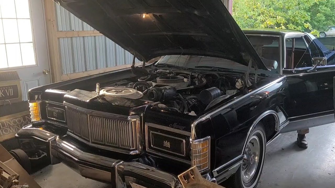 Getting My 1978 Mercury Grand Marquis Out To Run A While And Replace A