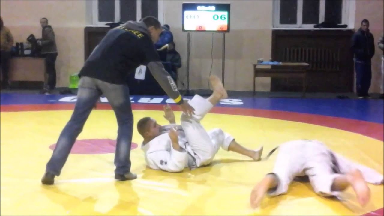 Arm broken by Brazilian Jiu Jitsu Arm Lock - YouTube