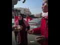 بين المنسف والرشوف نشمية أردنية تكرم المارة بأصالة المطبخ الأردني في يوم العلم