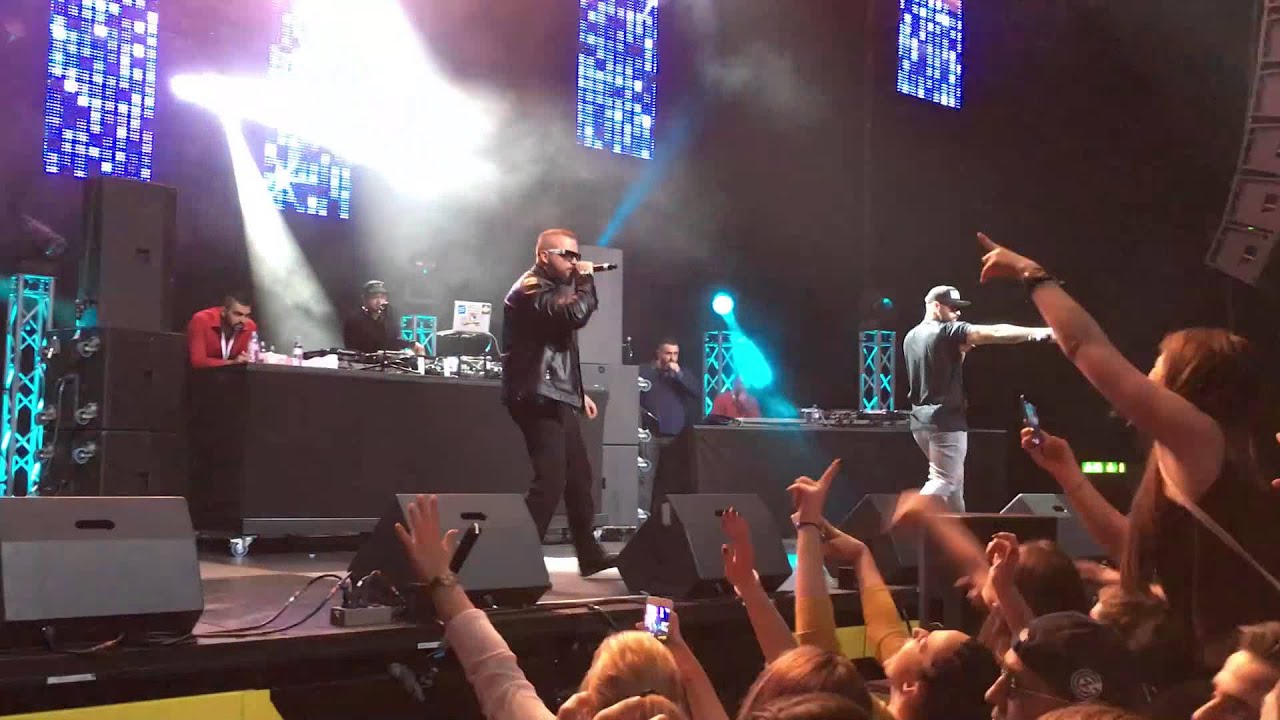 Kollegah - Du bist Boss LIVE HD 31.12.2015 Zürich - YouTube